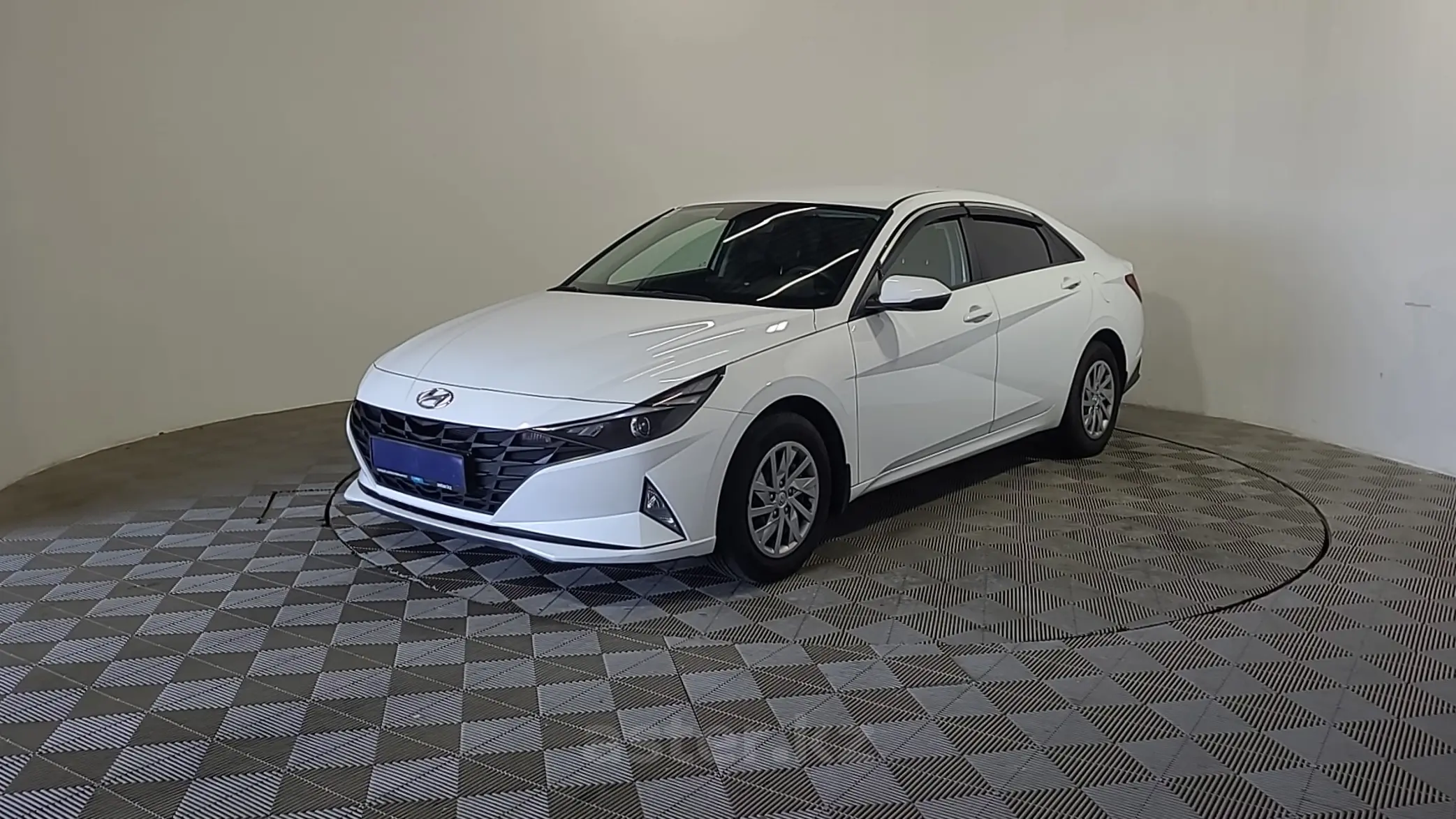 Hyundai Elantra 2021