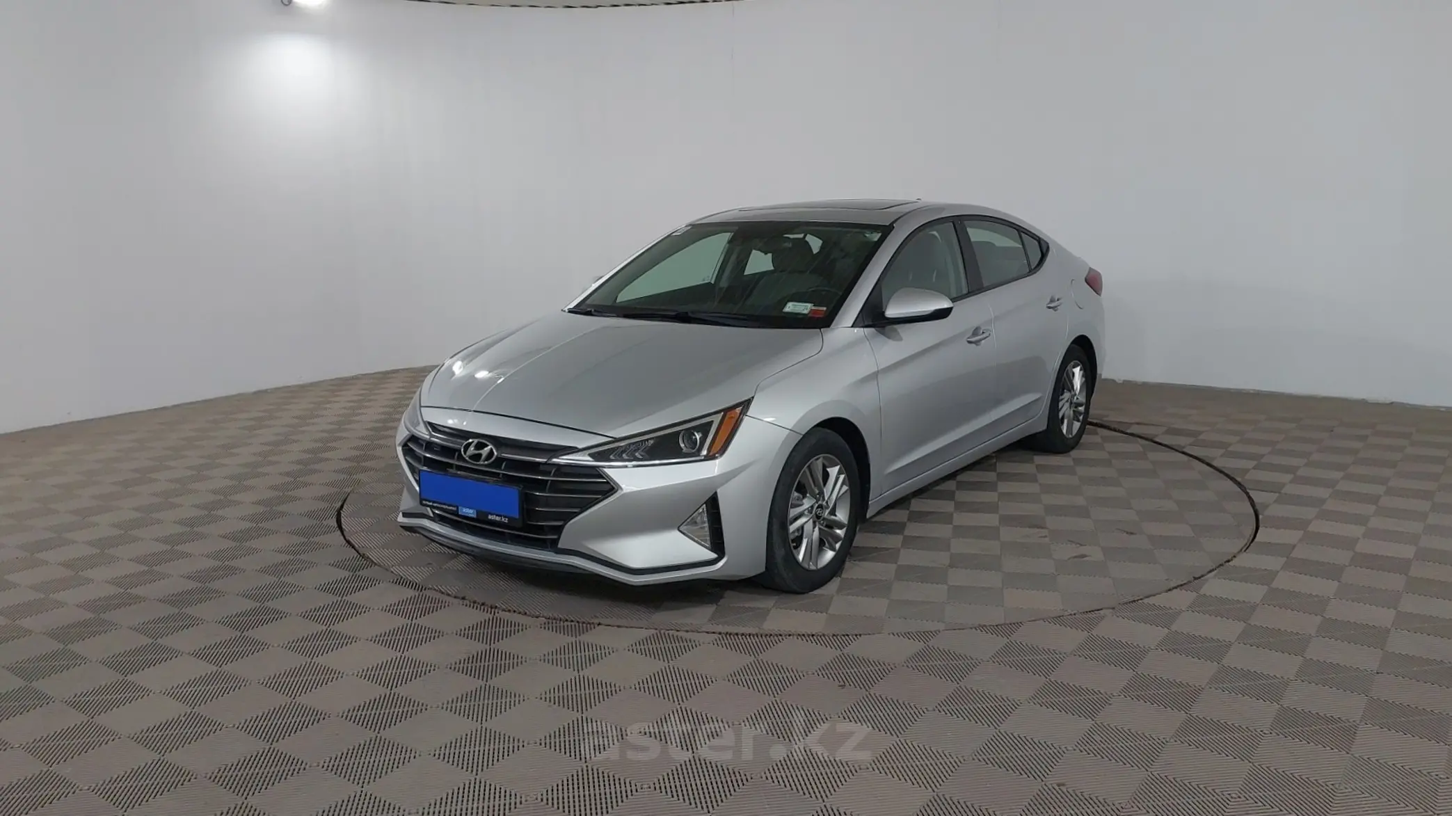 Hyundai Elantra 2018