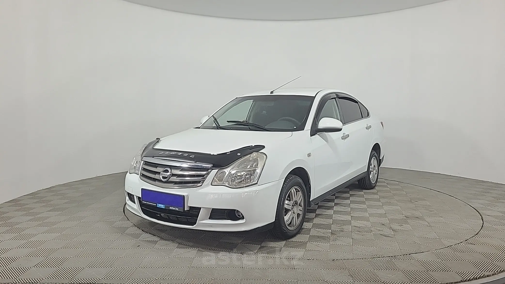 Nissan Almera 2014