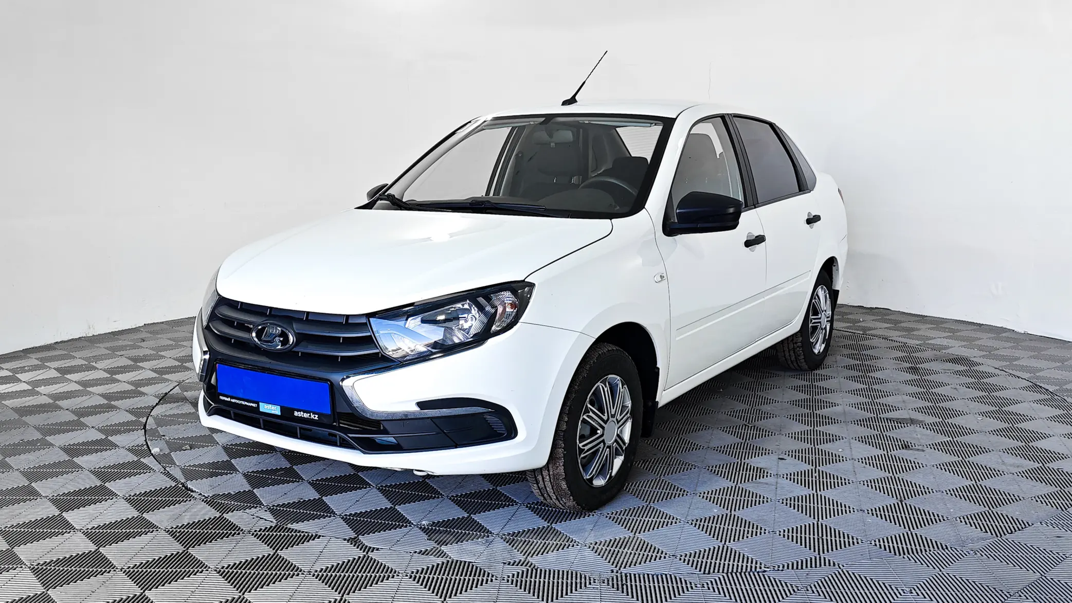 LADA (ВАЗ) Granta 2019