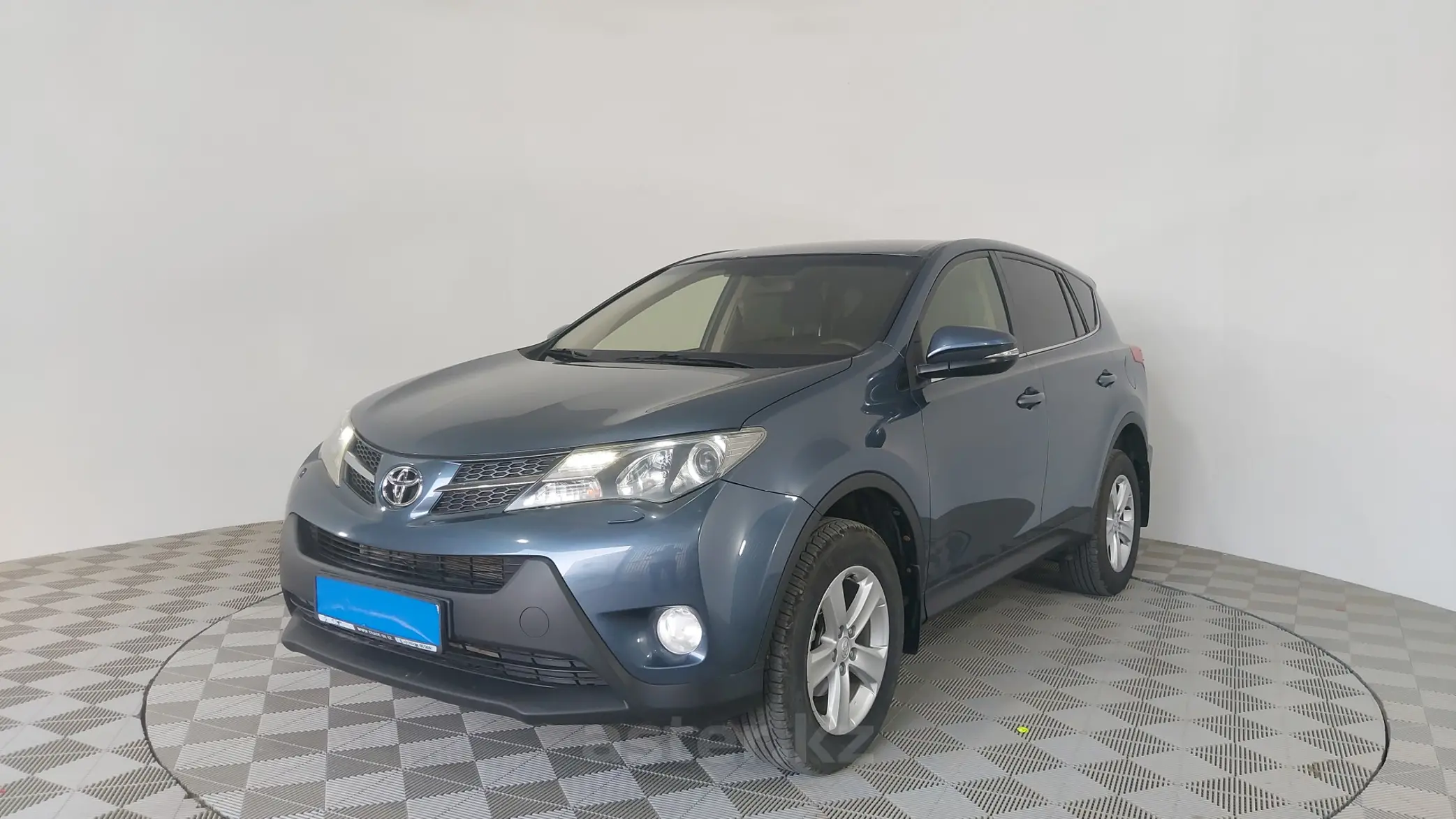 Toyota RAV4 2013