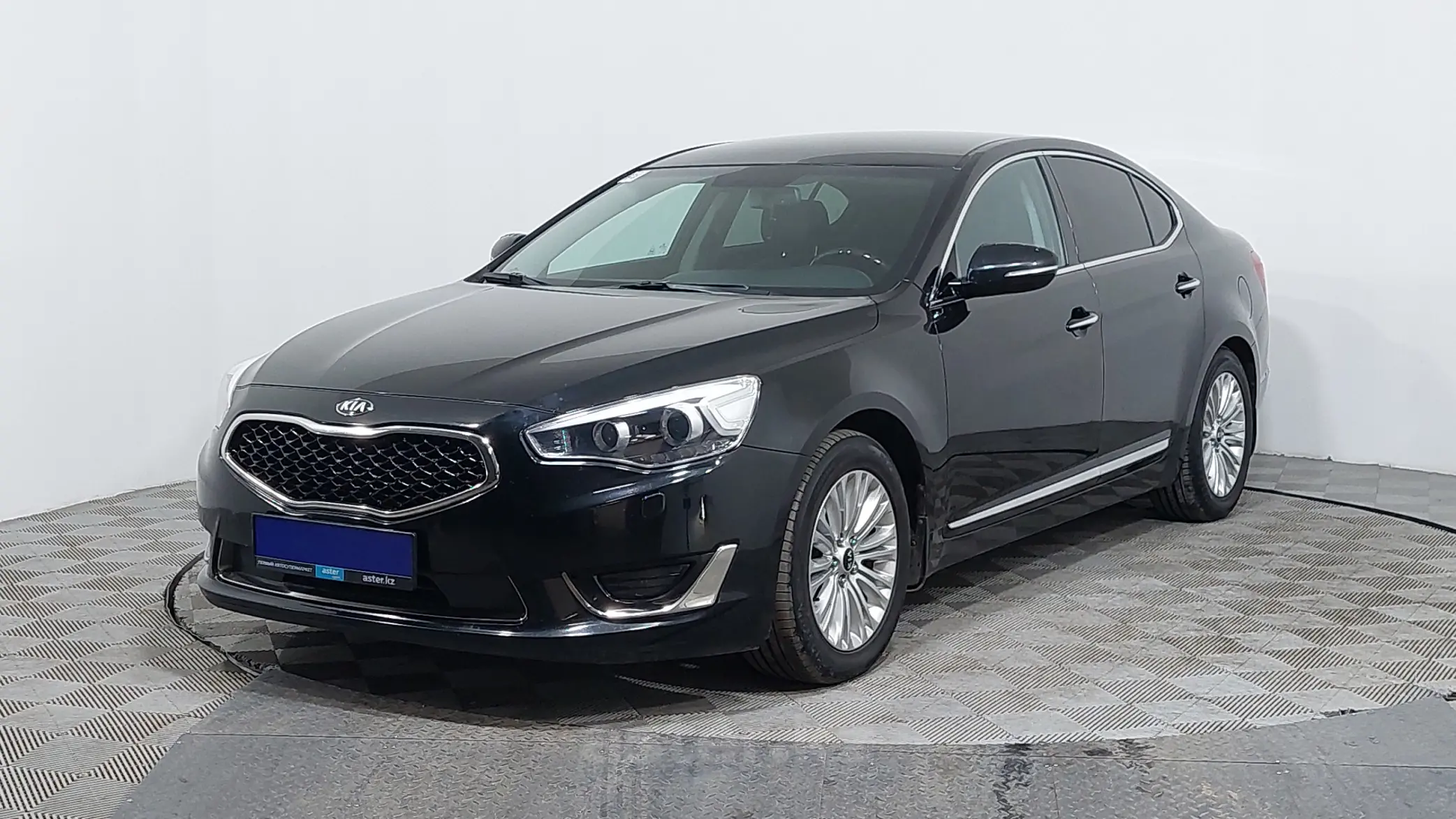 Kia Cadenza 2015