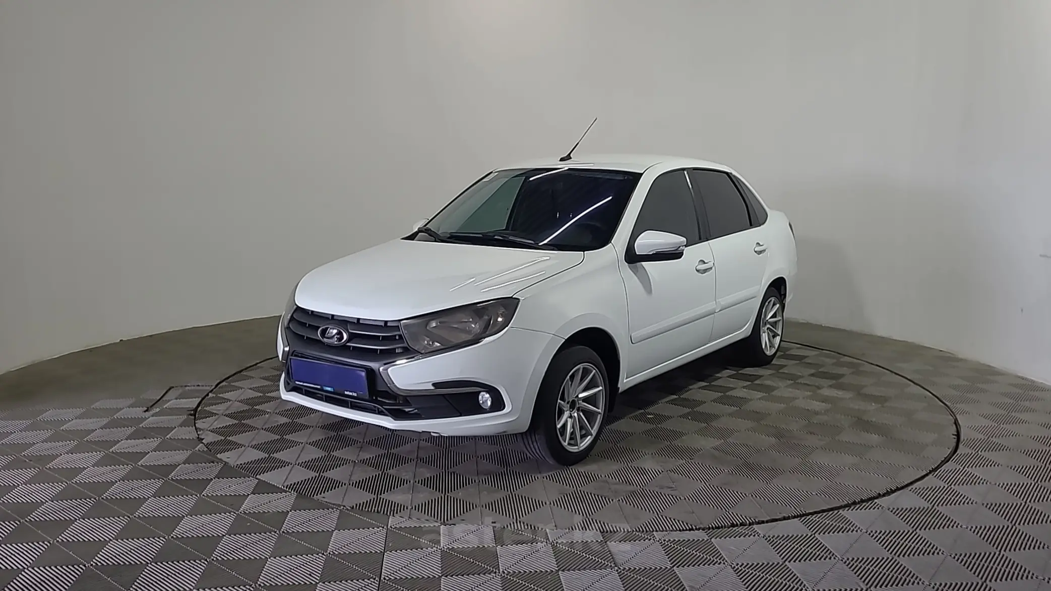 LADA (ВАЗ) Granta 2019