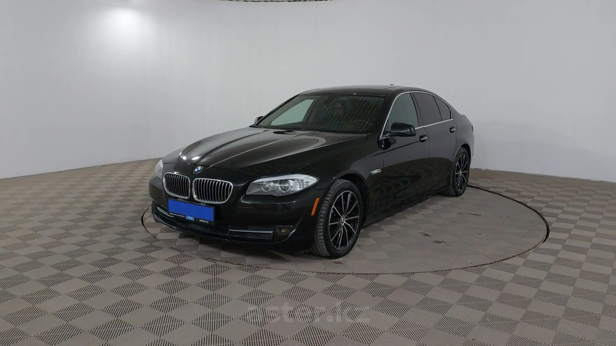 BMW 5 серии 2012