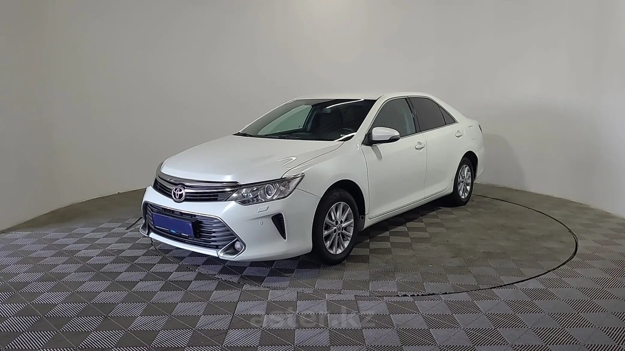 Toyota Camry 2015