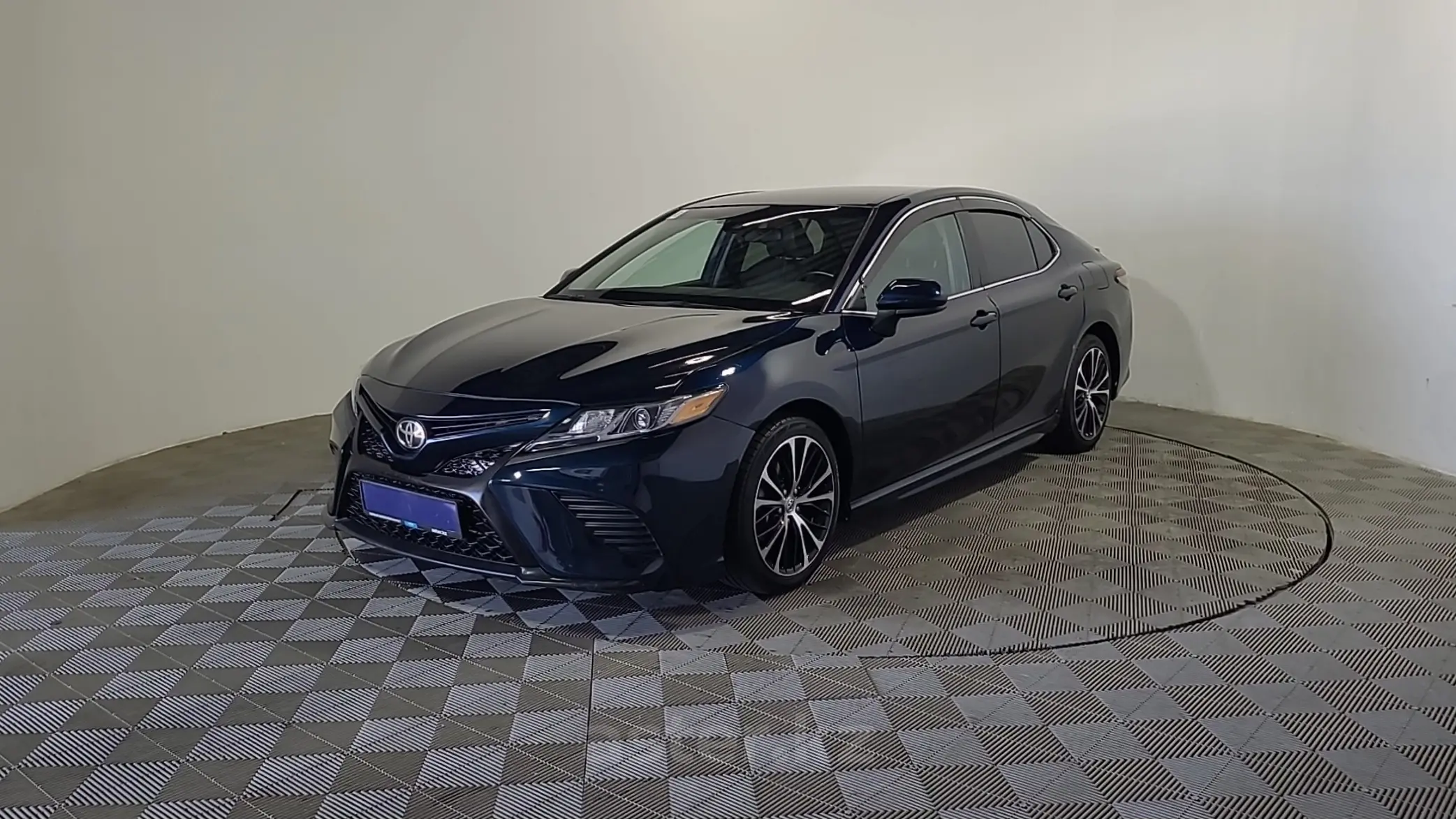 Toyota Camry 2018