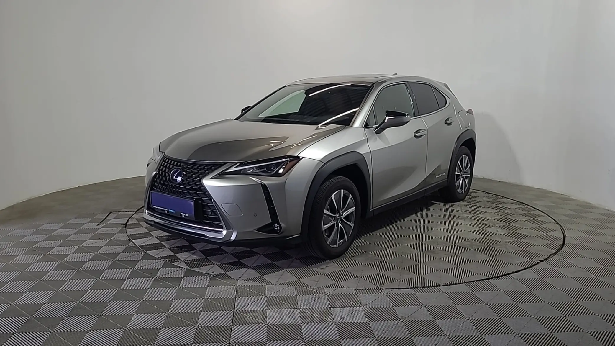 Lexus UX 2022