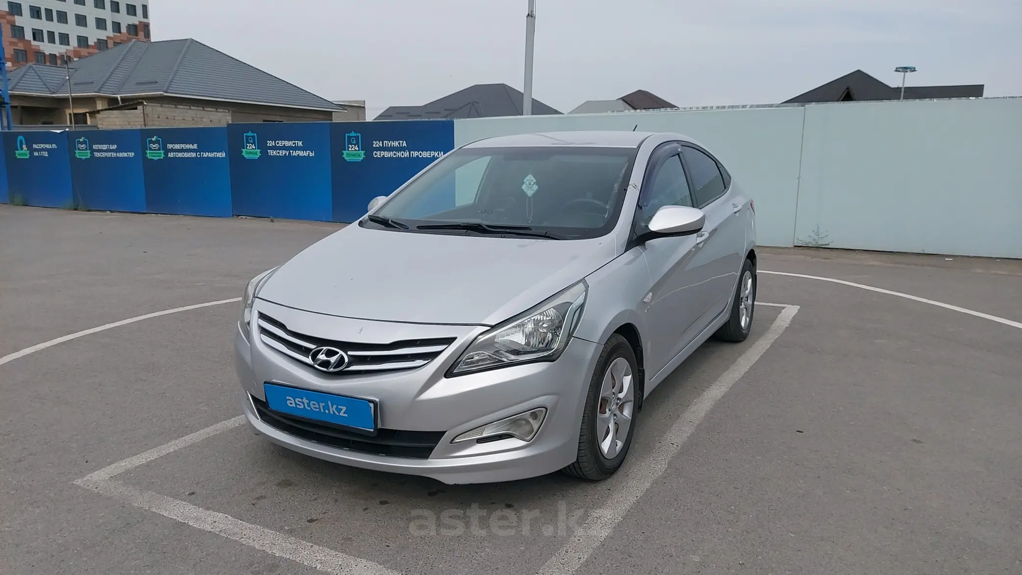 Hyundai Solaris 2015