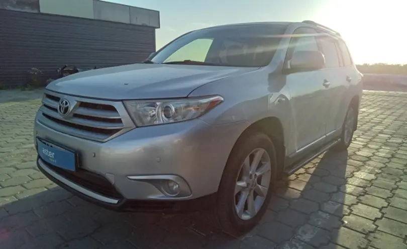 Toyota Highlander 2012 года за 15 000 000 тг. в Караганда