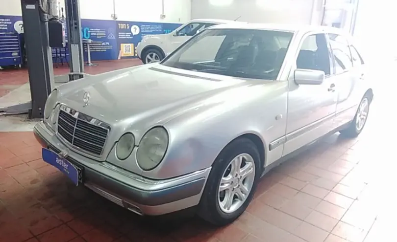 Mercedes-Benz E-Класс 1999 года за 3 000 000 тг. в Астана