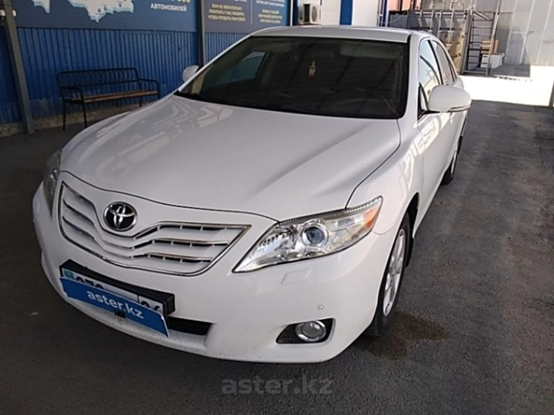 Toyota Camry 2011