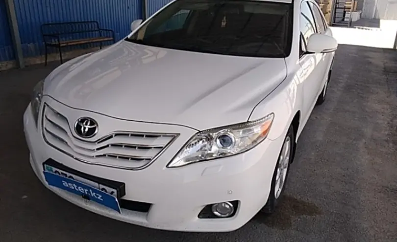 Toyota Camry 2011 года за 8 000 000 тг. в Атырау