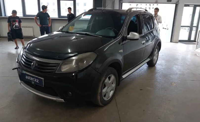 Renault Sandero 2014 года за 4 500 000 тг. в Астана