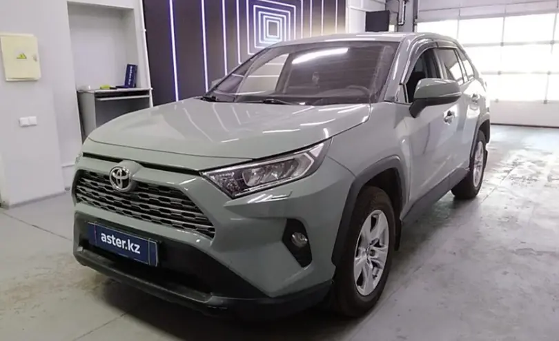 Toyota RAV4 2020 года за 14 000 000 тг. в Павлодар