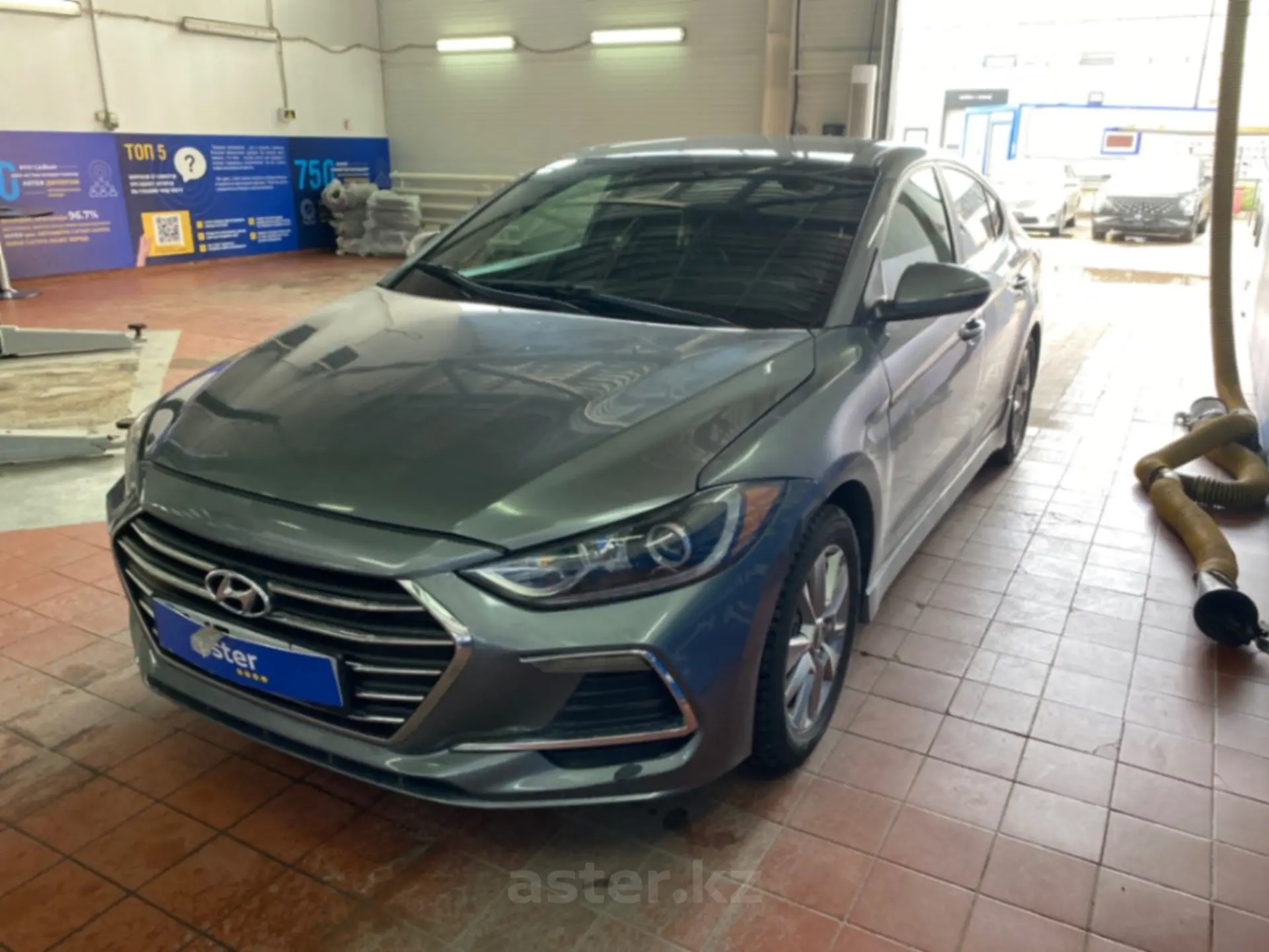 Hyundai Elantra 2016