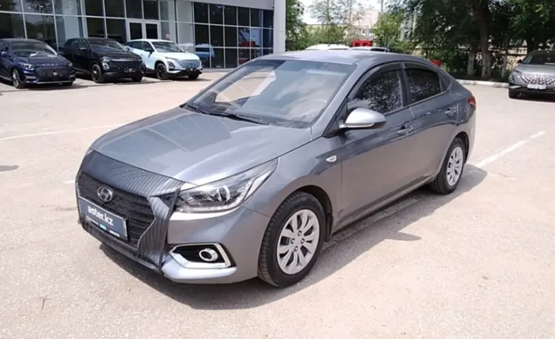 Hyundai Accent 2019 года за 8 100 000 тг. в Актобе