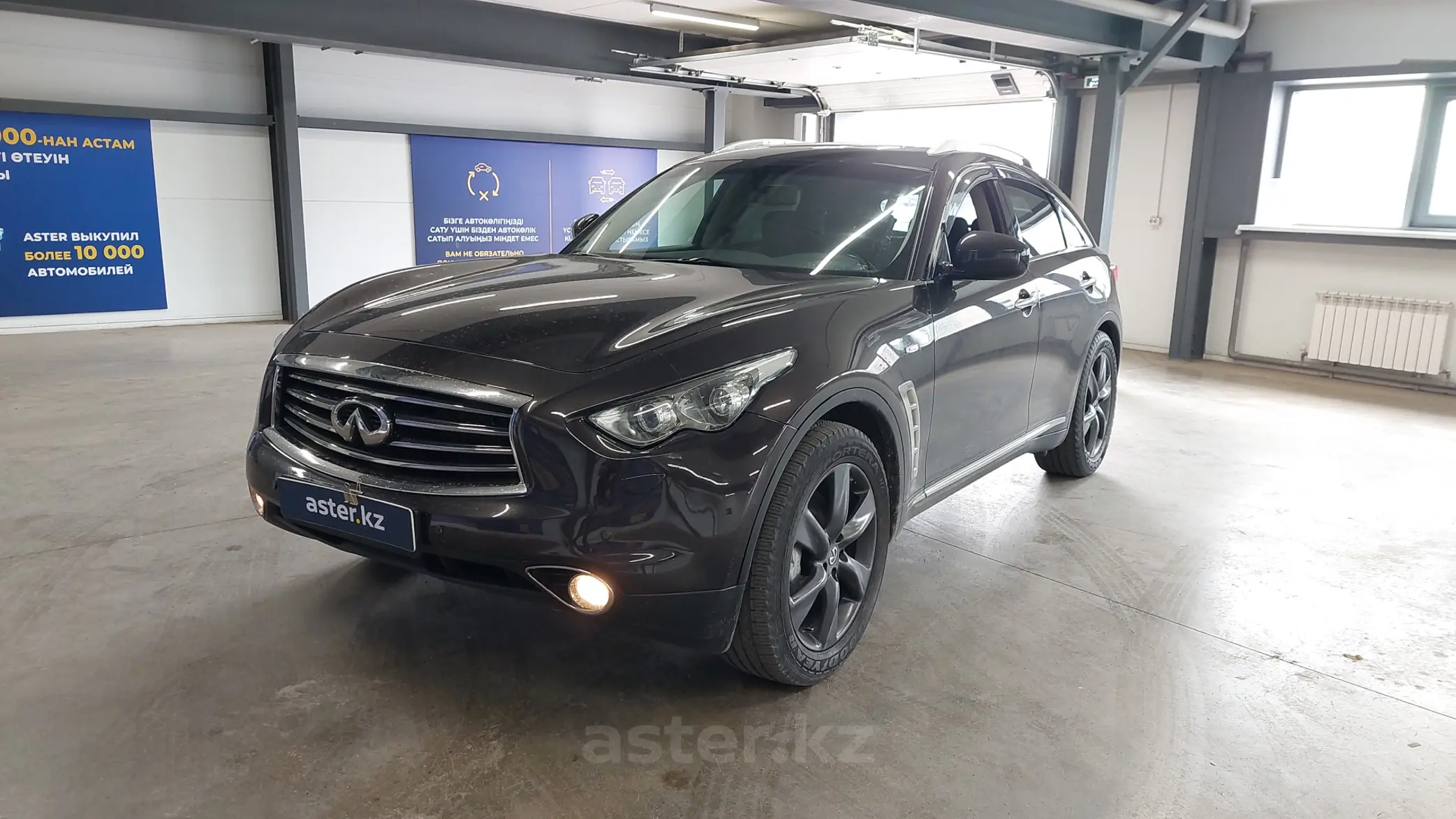 Infiniti FX 2013