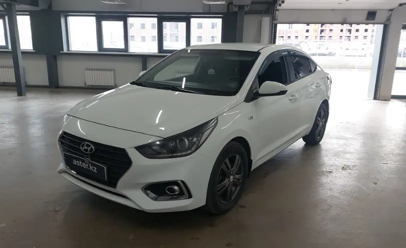 Hyundai Accent 2018 года за 6 800 000 тг. в Астана