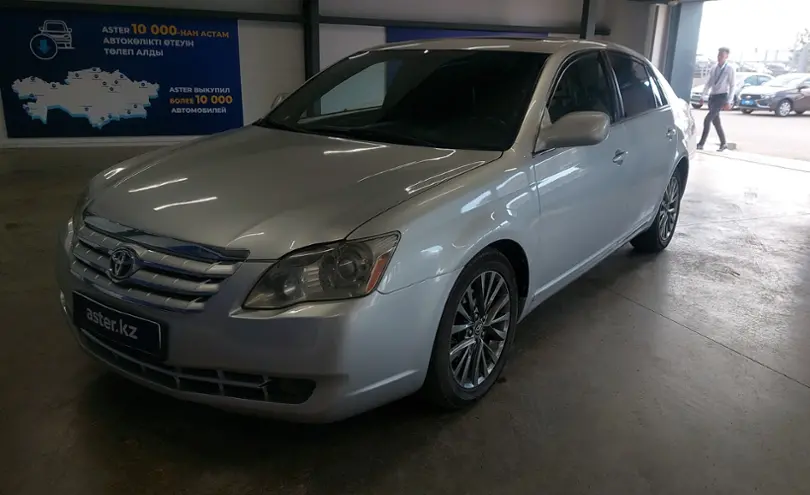 Toyota Avalon 2005 года за 6 000 000 тг. в Астана