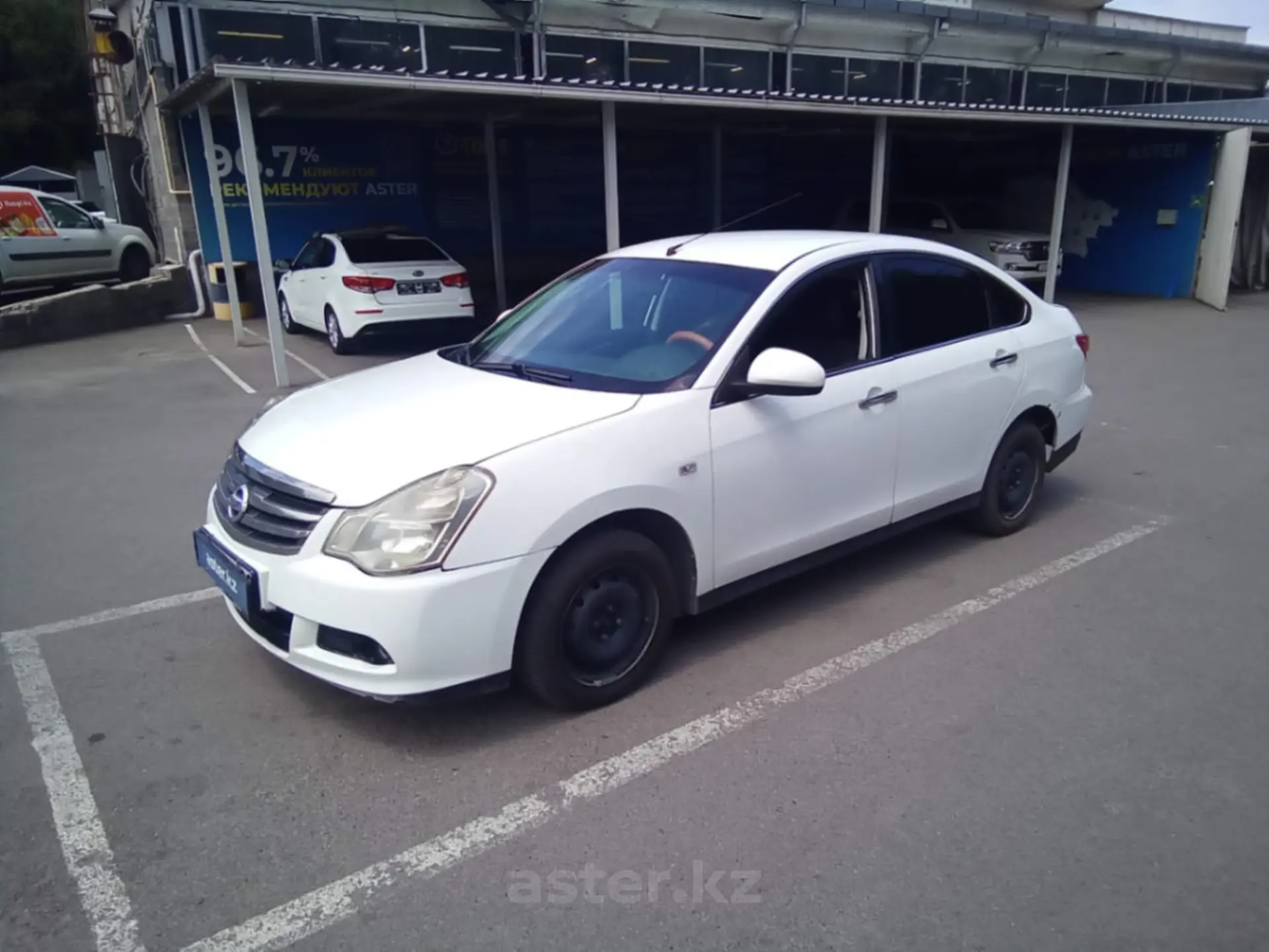 Nissan Almera 2014