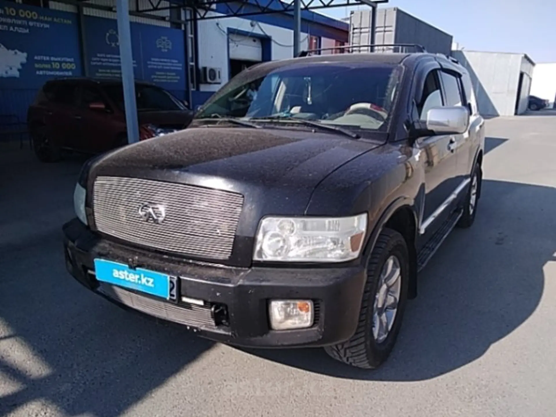 Infiniti QX56 2005