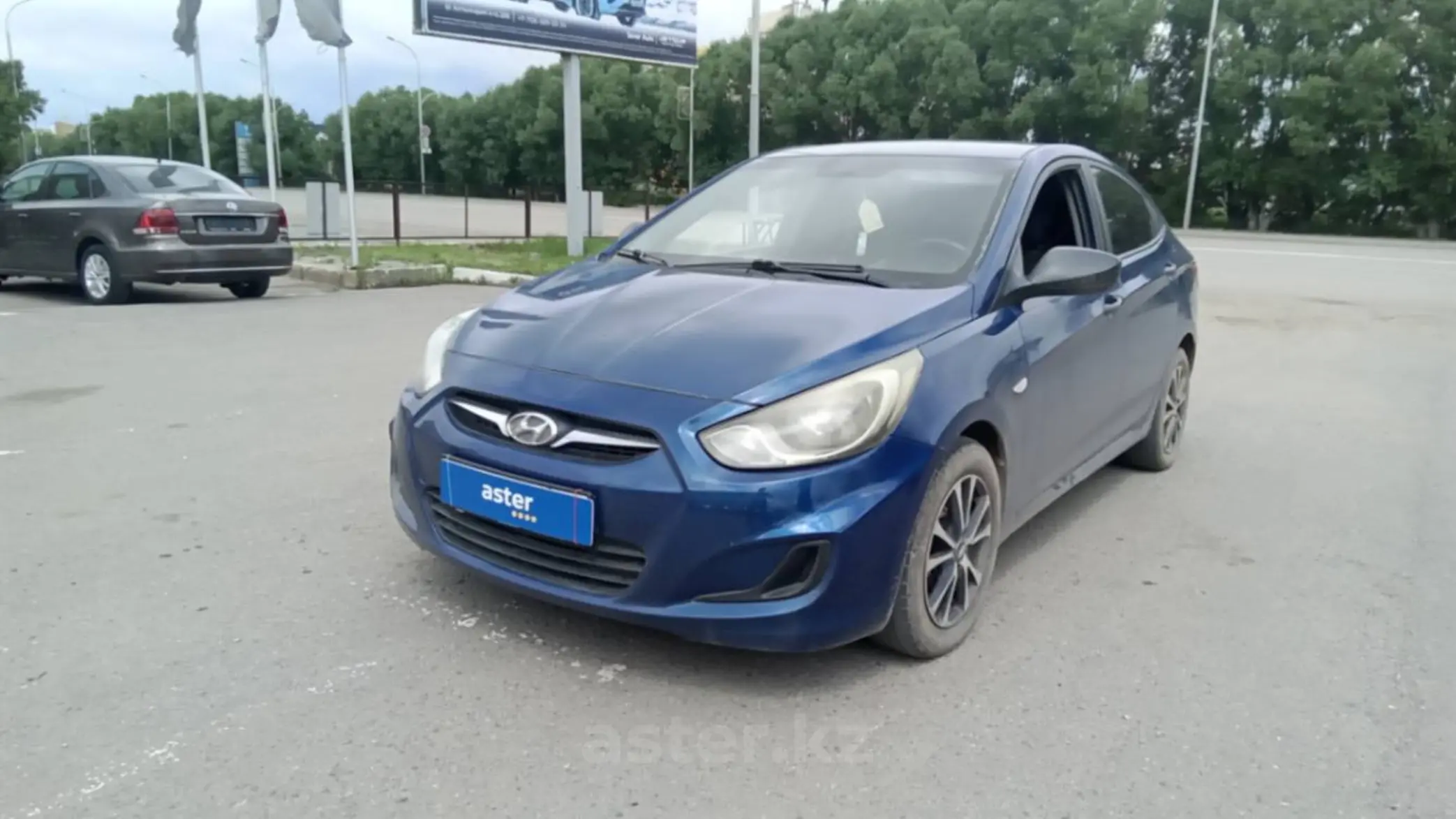 Hyundai Accent 2013