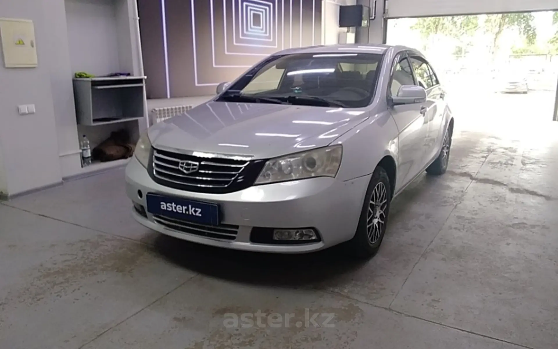 Geely Emgrand 2013