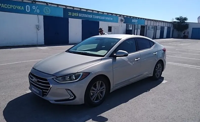 Hyundai Elantra 2017 года за 6 500 000 тг. в Актау