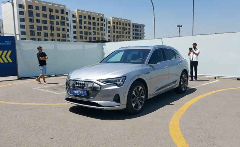 Audi e-tron 2021 года за 27 000 000 тг. в Алматы