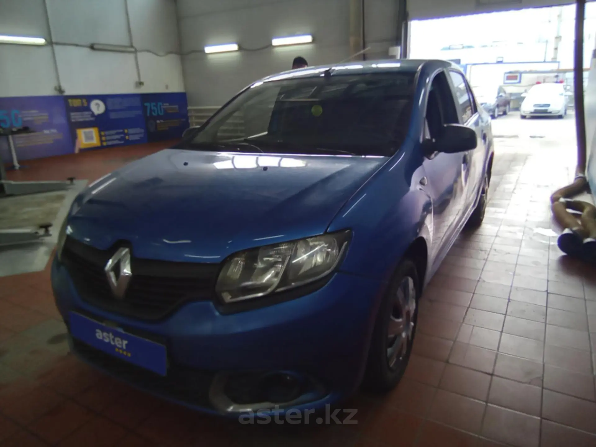 Renault Logan 2014