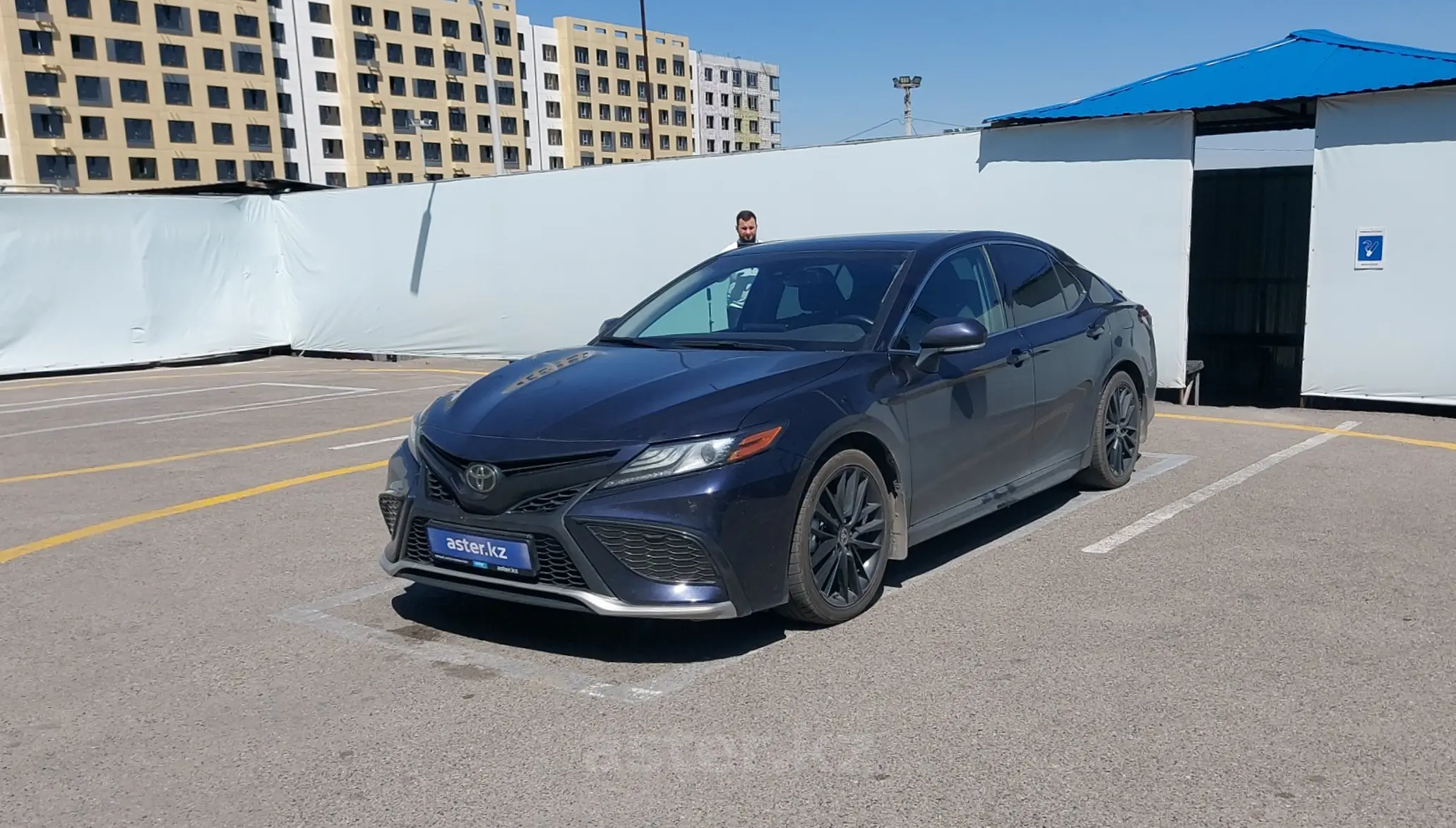 Toyota Camry 2021