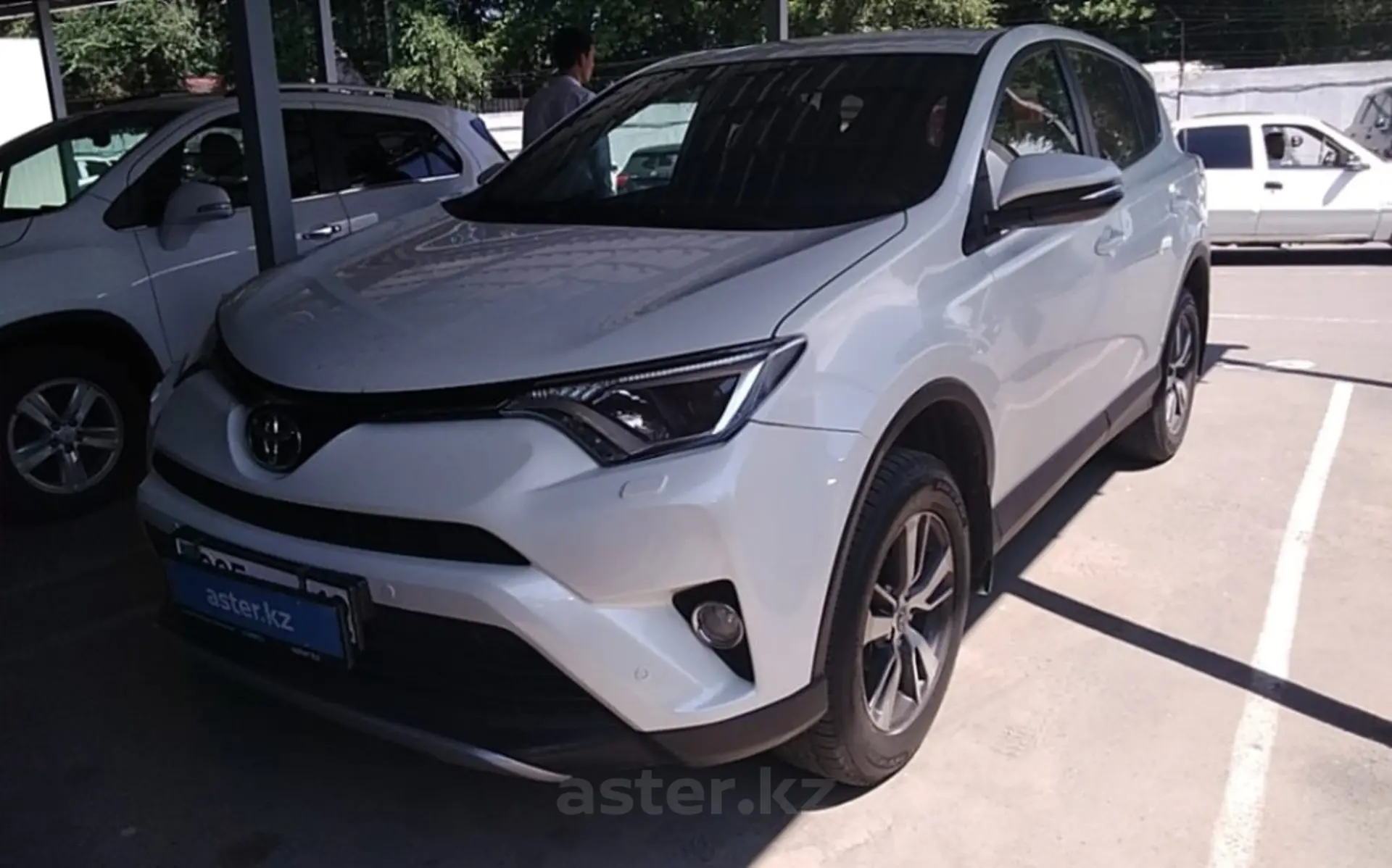 Toyota RAV4 2017