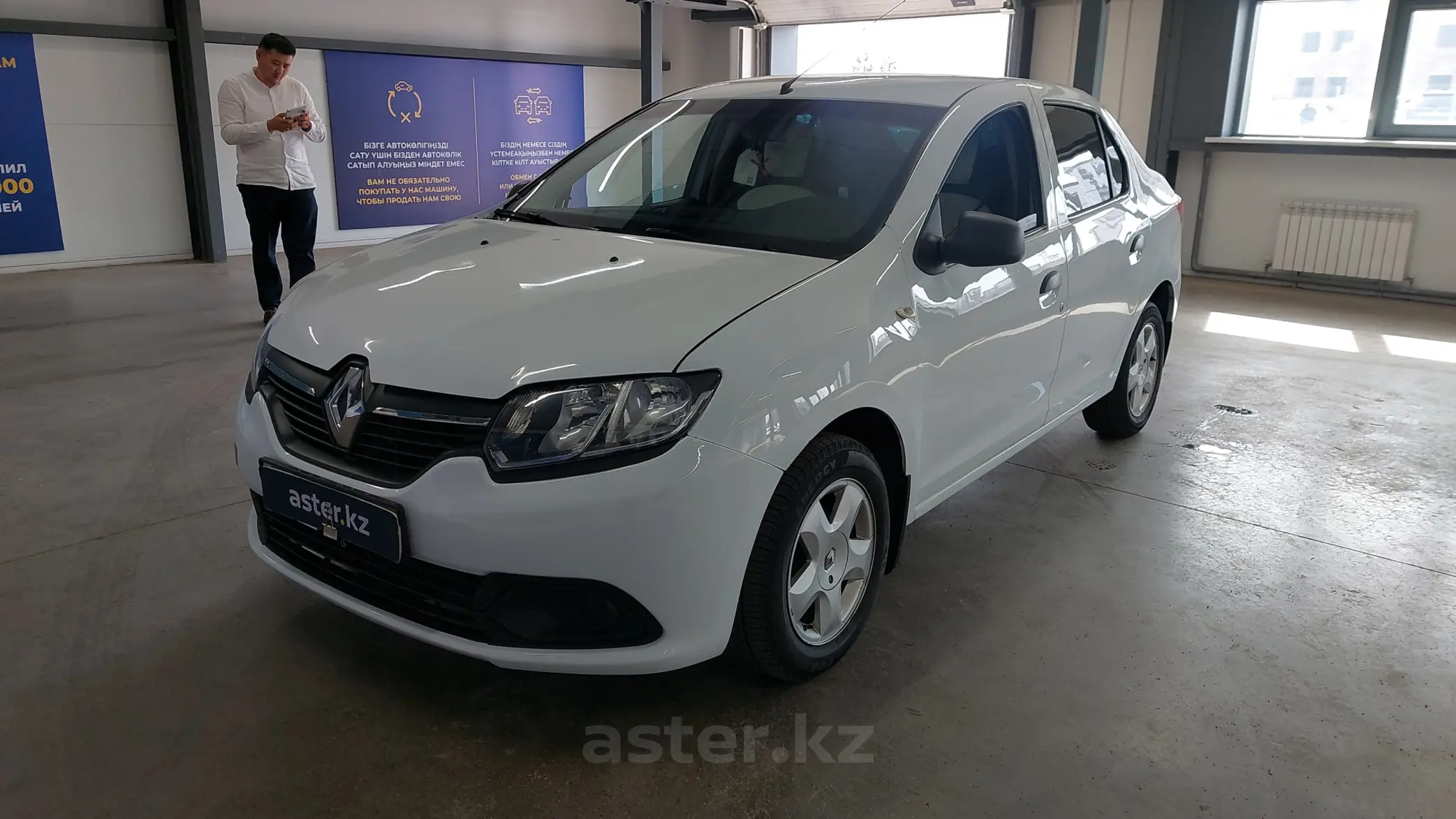 Renault Logan 2016