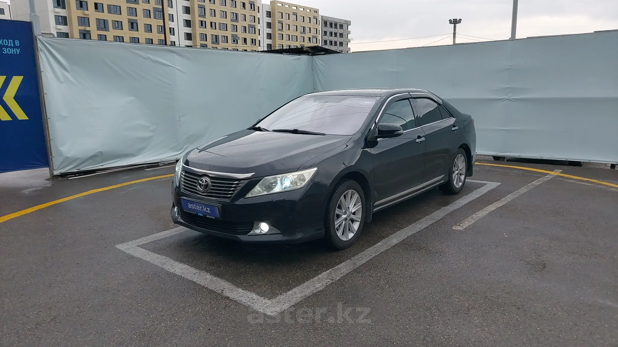 Toyota Camry 2013