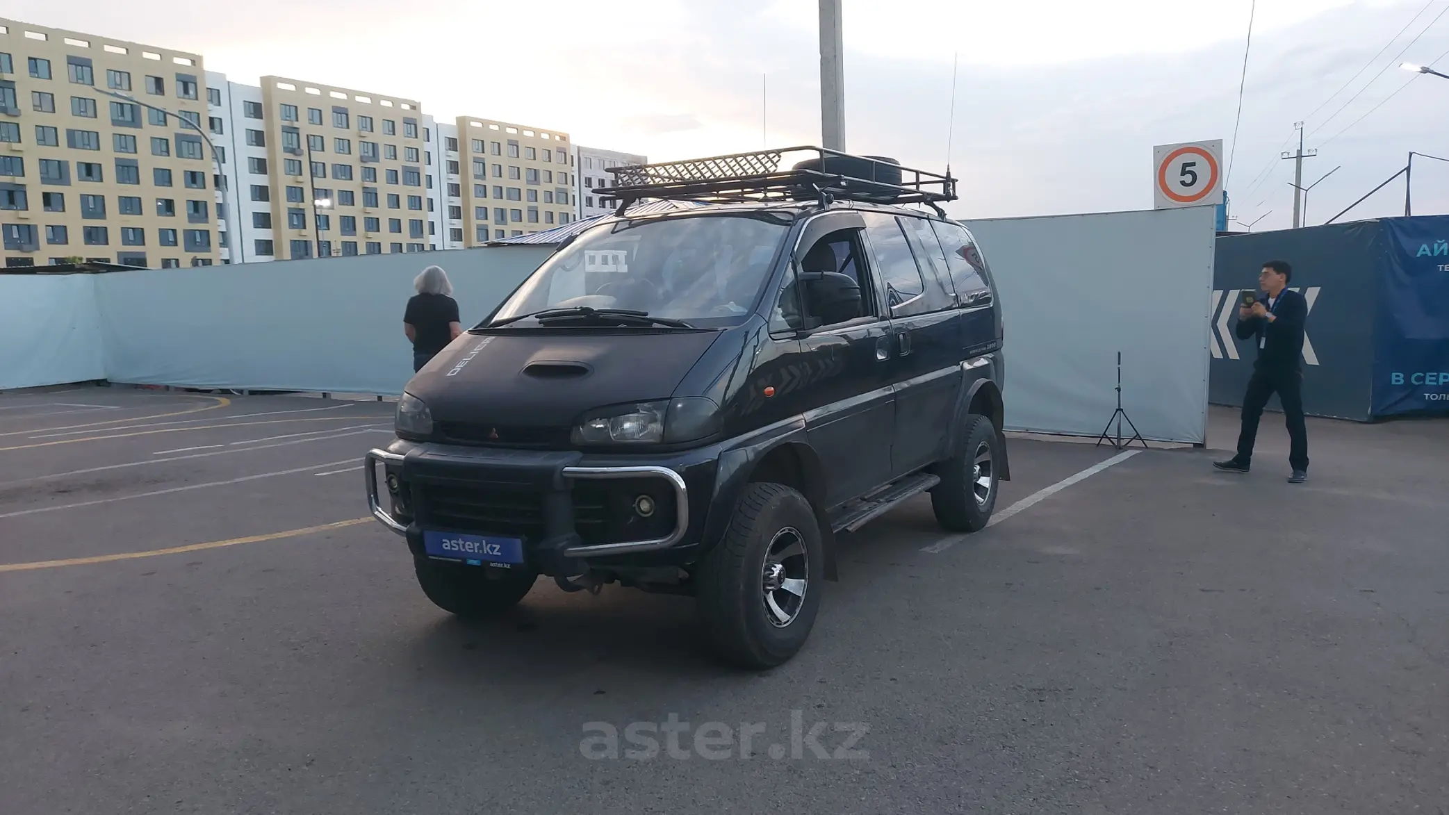 Mitsubishi Delica 1995