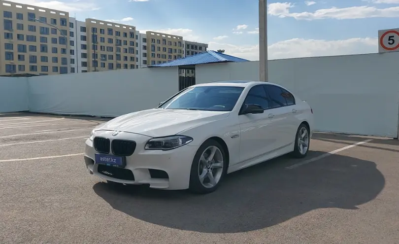 BMW 5 серии 2016 года за 14 000 000 тг. в Алматы