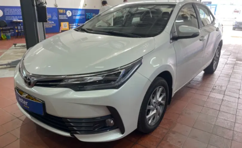 Toyota Corolla 2017 года за 8 500 000 тг. в Астана