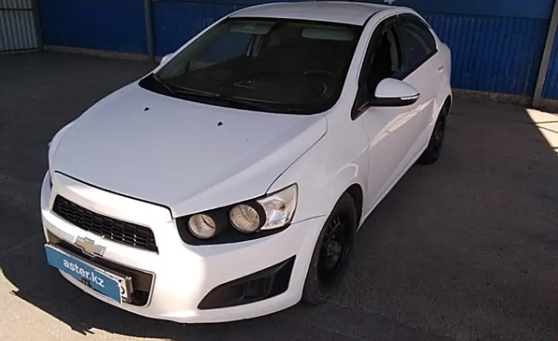 Chevrolet Aveo 2014 года за 4 000 000 тг. в Атырау