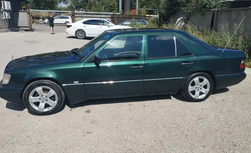 Mercedes-Benz E-Класс 1994 года за 3 000 000 тг. в Караганда