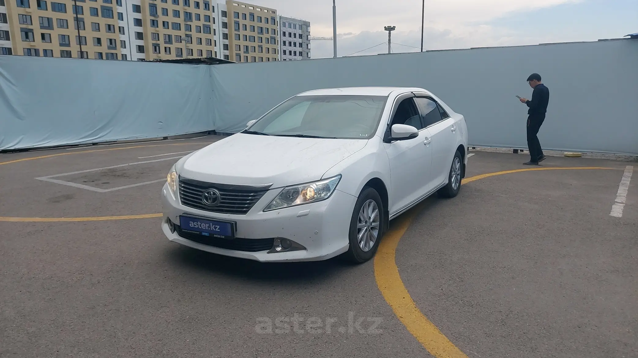 Toyota Camry 2014