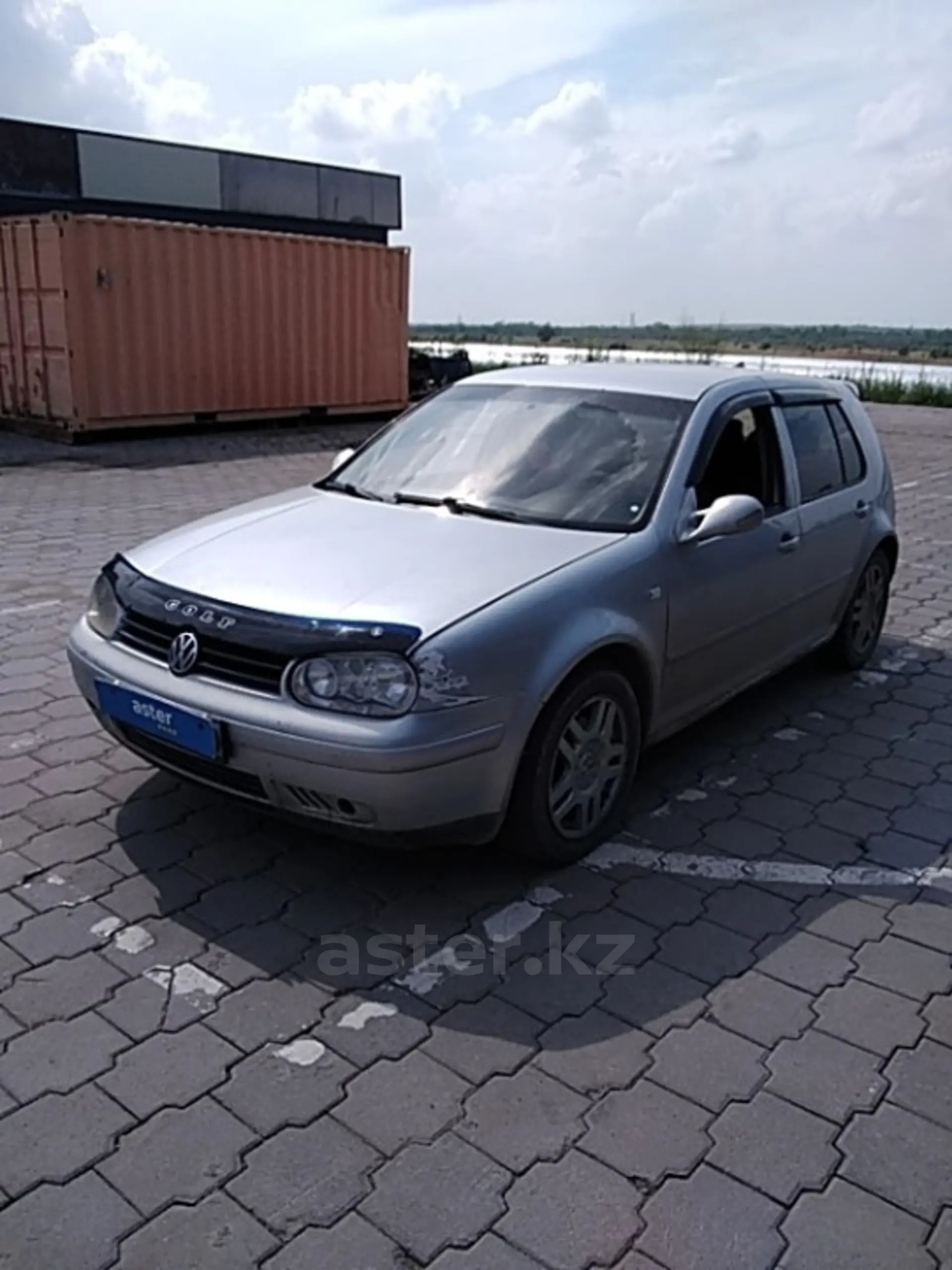 Volkswagen Golf 2002