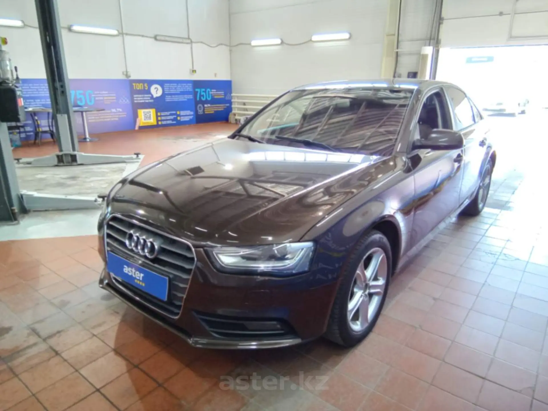 Audi A4 2014