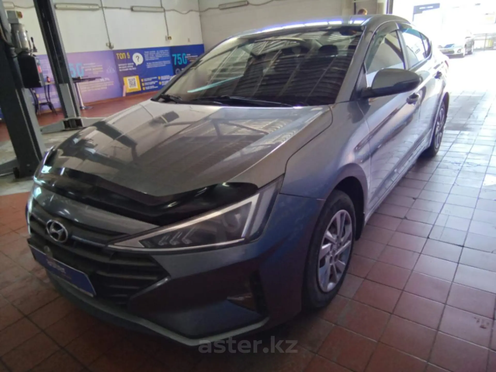 Hyundai Elantra 2019