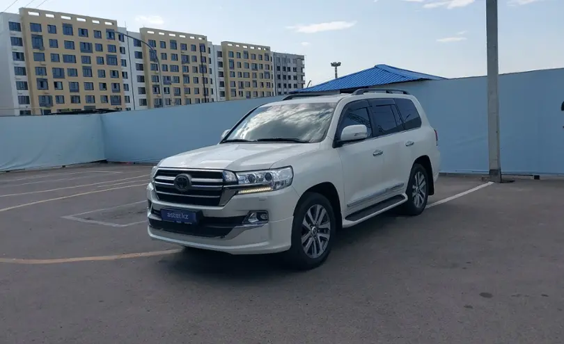 Toyota Land Cruiser 2019 года за 40 000 000 тг. в Алматы