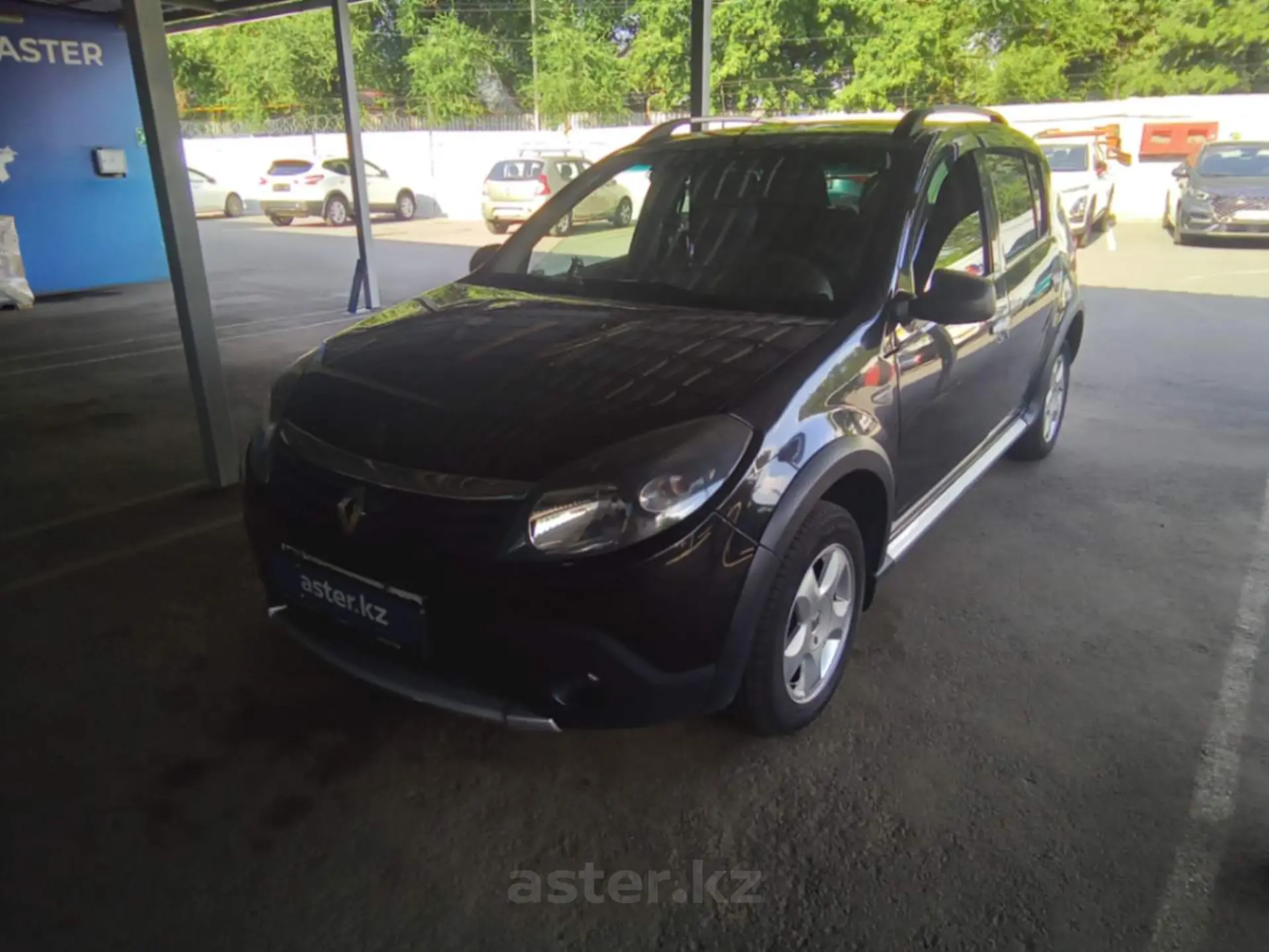 Renault Sandero 2014