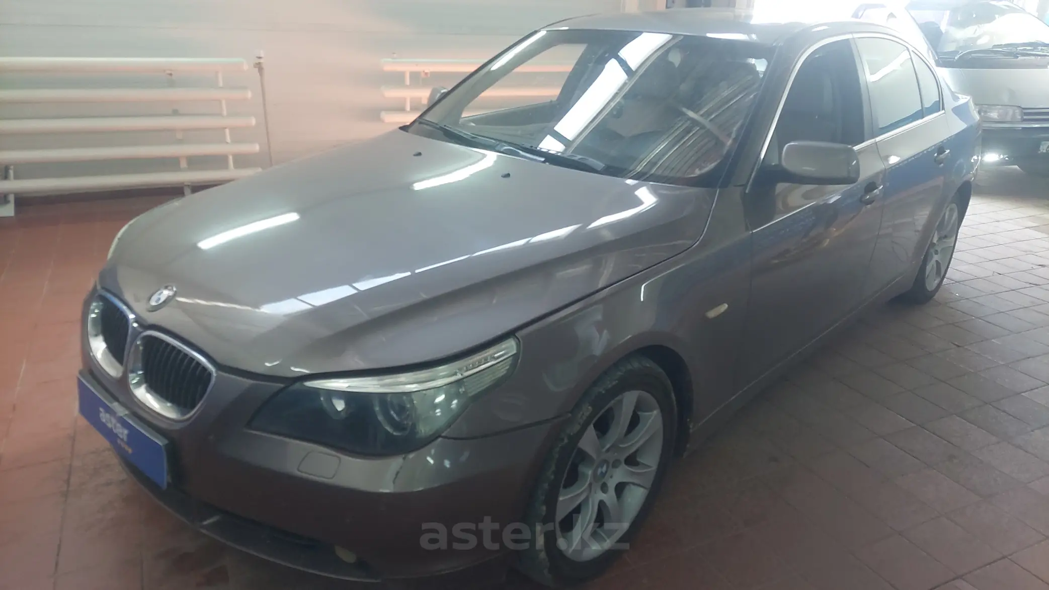 BMW 5 серии 2005