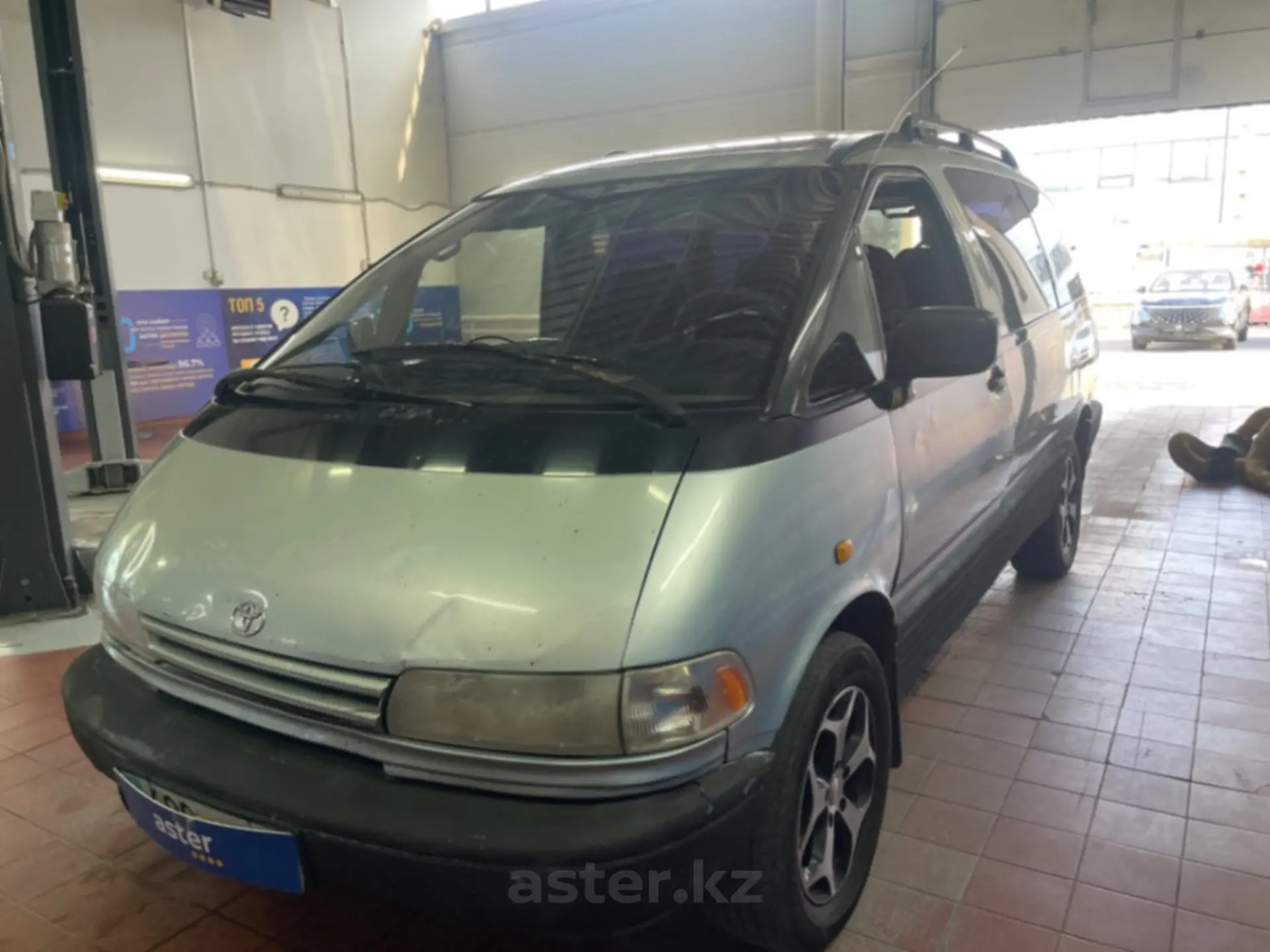 Toyota Previa 1992