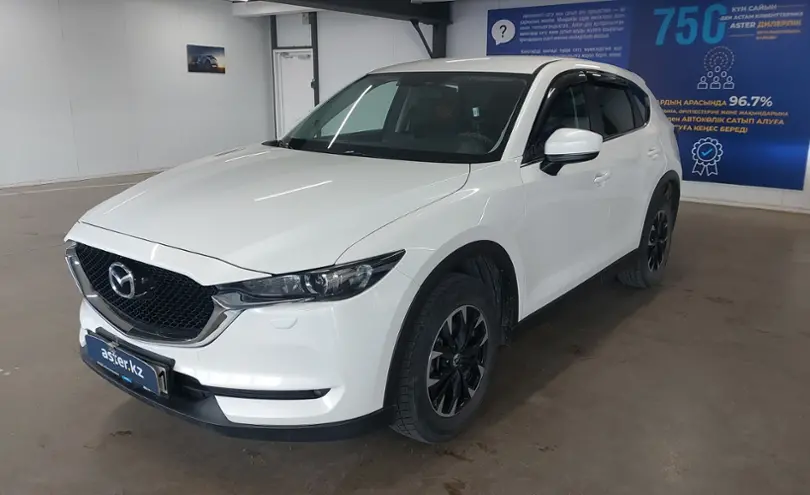 Mazda CX-5 2018 года за 11 500 000 тг. в Астана