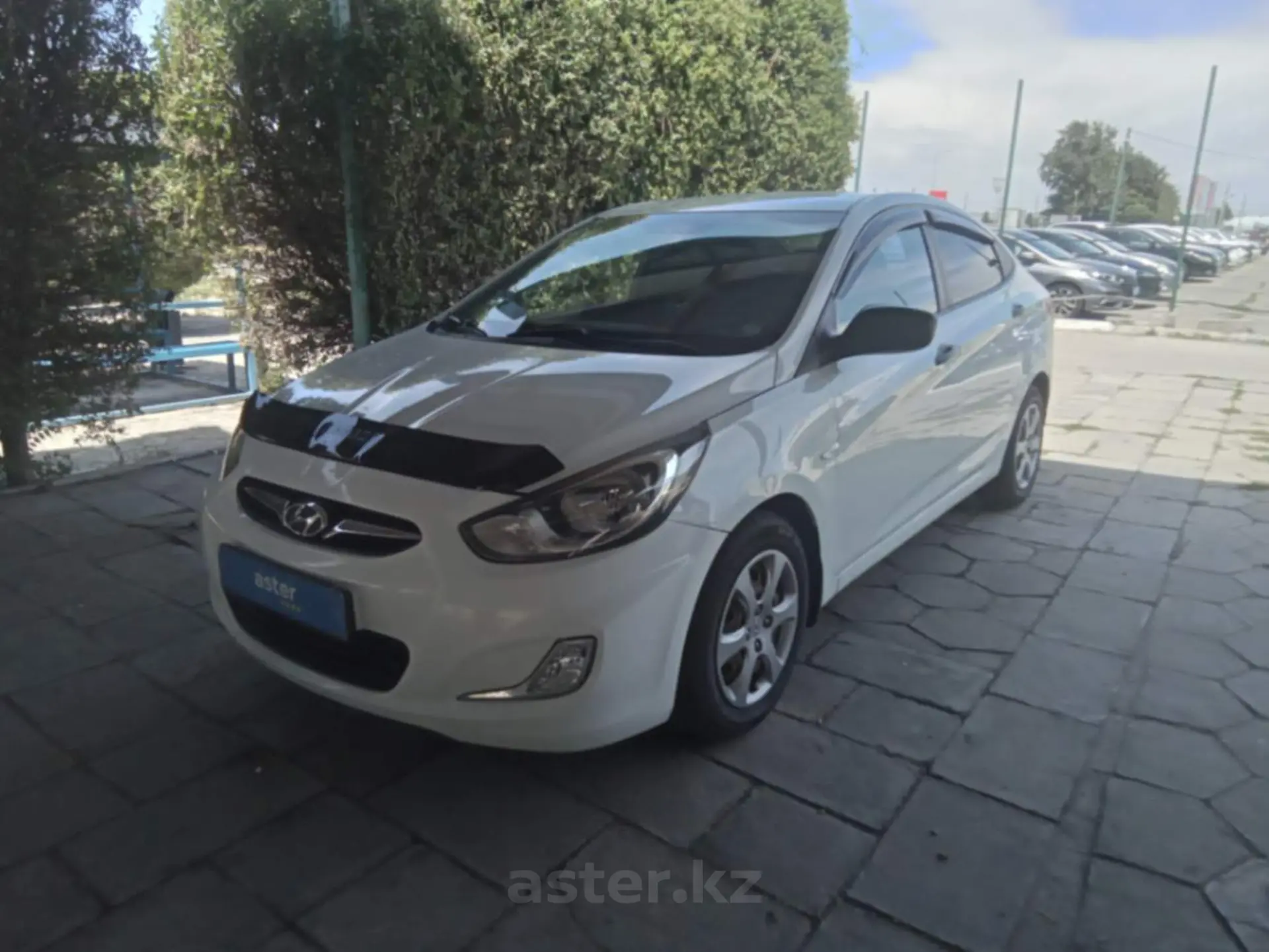 Hyundai Accent 2013