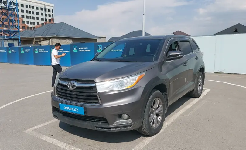 Toyota Highlander 2014 года за 15 000 000 тг. в Шымкент